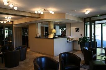 Qualys-hotel Auberge De La Petite Ferme