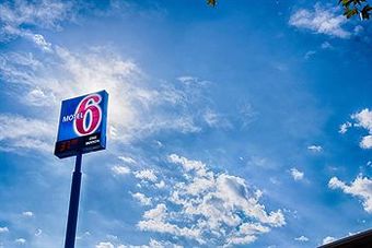 Hotel Motel 6 Reno - Virginia Plumb