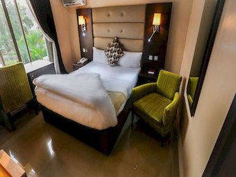 Golfview Hotel & Suites