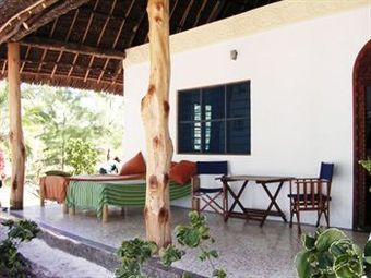 Posada Pongwe Beach Hotel
