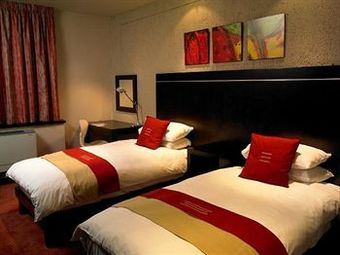 Hotel Peermont Metcourt Inn At The Grand Palm Resort