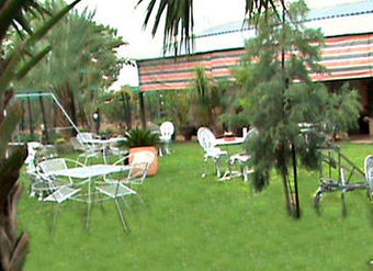 Hotel Tshimologo Farm Guest House