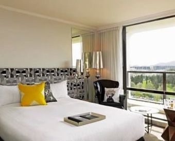 Hotel Rydges Lakeside