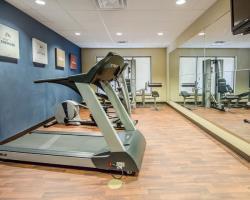 Hotel Comfort Suites