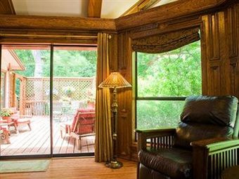 Creekhaven Inn Bed & Breakfast