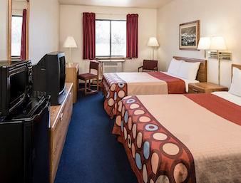 Hotel Super 8 Tomah Wisconsin