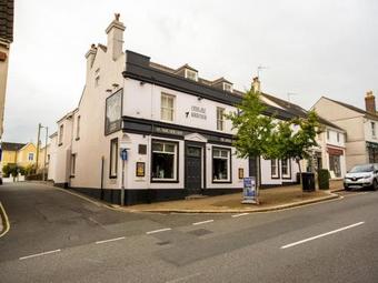 Hostal The Brunel Inn