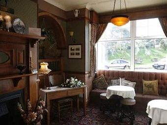 Hostal The Fox & Hounds