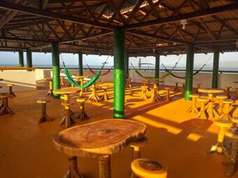 Hotel Y Caba�as Juanmar