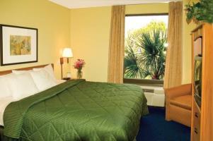 Hotel Comfort Inn West