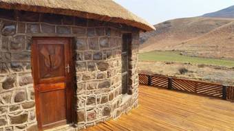 Amanzi Empilo Bungalow