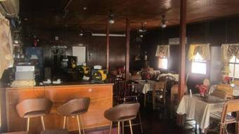 Hostal Julian Guest House