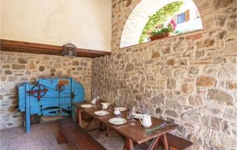 Holiday Home Castello Di Petroro 07