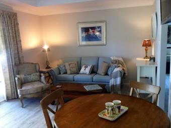 Applegate Lane Chalet