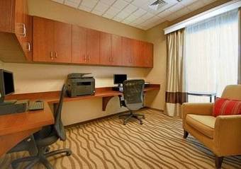 Hotel Comfort Suites - Sarasota / Clark Station