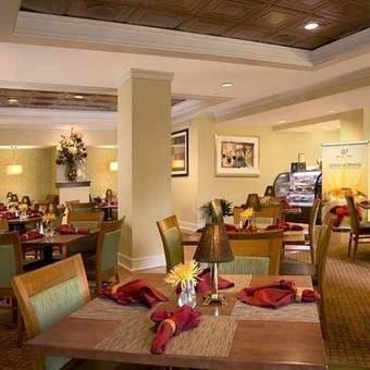 Hotel Doubletree By Hilton Atlanta Airport