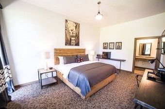 Okoboji Commons Hotel