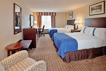 Holiday Inn Hotel & Suites Overland Park-convention Center