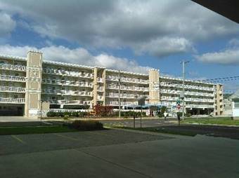 Hotel Surf Song Beach Resort