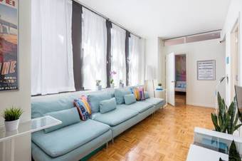 Hostal Permago Wall Street