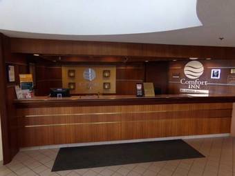 Hotel Comfort Inn Cleveland Airport