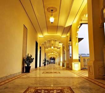 Anuraga Palace, A Treehouse Palace Hotel