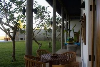 Hotel Saffron & Blue