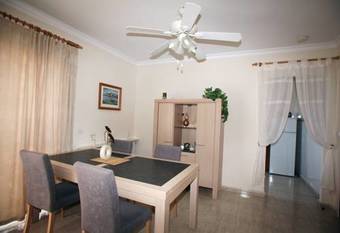 Abahana Villas Rebecca