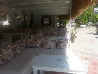 Golden Sand Beach Club & Caravan Holidays