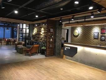 Posada Pinestone Inn