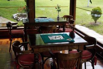 Apartamentos Rurales L'arquera