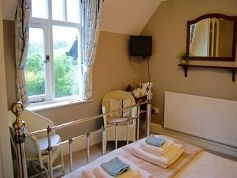 Plas Efenechtyd Cottage B&B