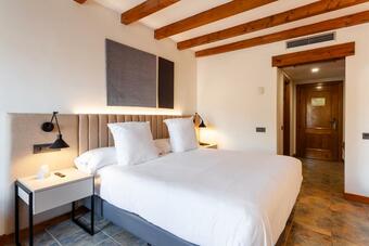 Dwo Rioja Wine Hotel