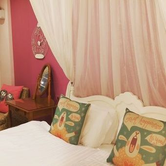 Hotel 4 Seasons Garden B&B