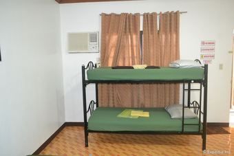 Hotel Antonio's Apartelle & Suites