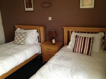 Hostal The Queens Head Inn