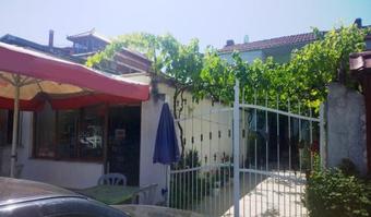 Hostel Kor�a Xharshe