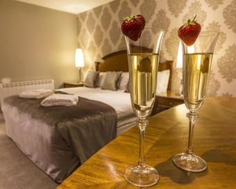 Tf Royal Hotel & Theatre