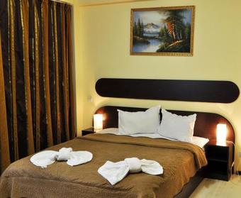 Hotel Charter Otopeni