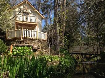 Aldgate Creek Cottage Bed And Breakfast