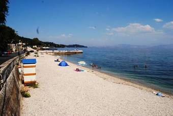 Brentanos Apartments - View Of Paradise