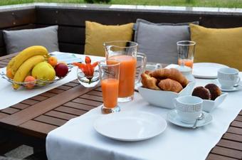 Hostal Guesthouse Green Fields