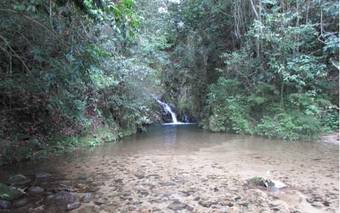 Ebano Verde Waterfall And Ecolodge