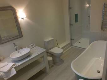 Bear's Well Bed & Breakfast