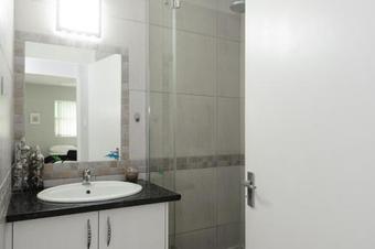 Apartamento Chakas Cove Self Catering