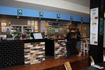 Motel Hotel Beach House Nambour