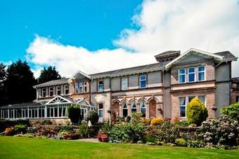 Rosslea Hall Hotel