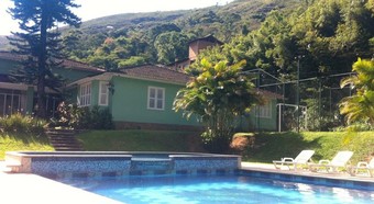 Riverside Park Hotel