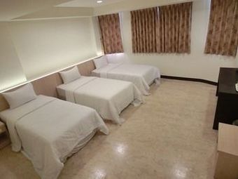 Lotus Yuan Business Hotel