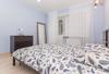 Metro Krasny Prospekt Apartment